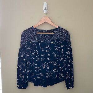 Women’s Lucky Brand Black and Purple Floral Patterned Peasant Blouse Size Medium